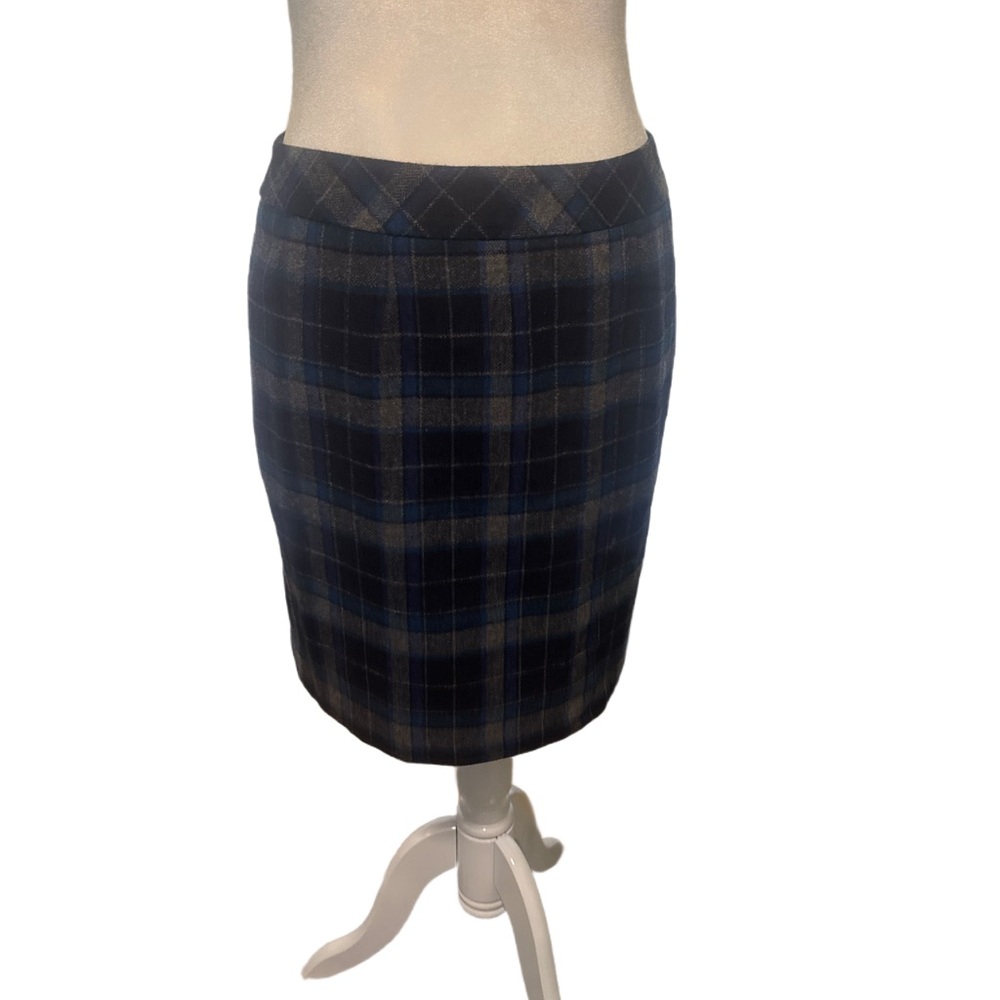 Chadwicks Navy, Teal, and Gray Wool-Blend Plaid Pencil Skirt
